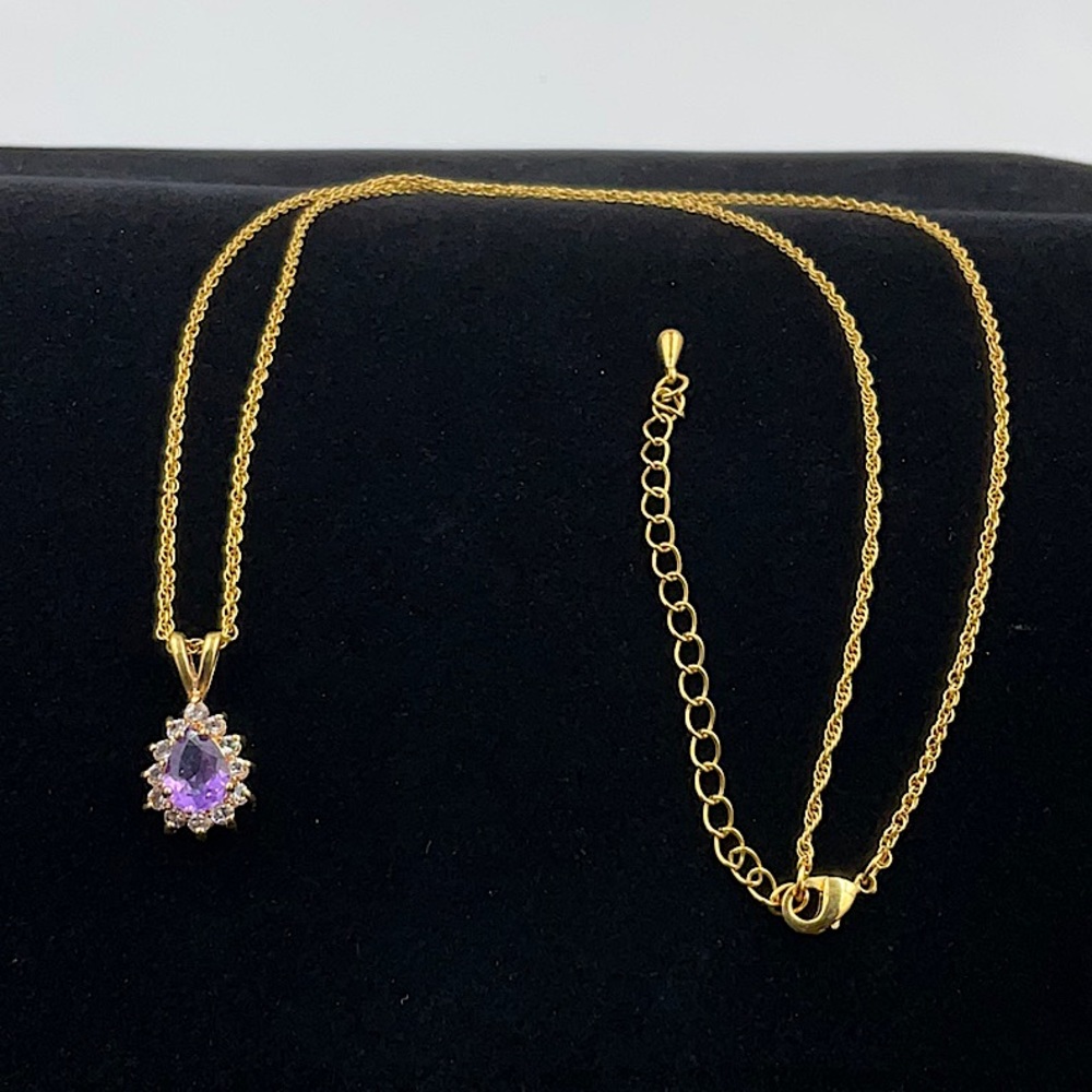 Avon 20” W/3”Ext. Gold Necklace With Amethyst Pendant - Picture 5 of 6